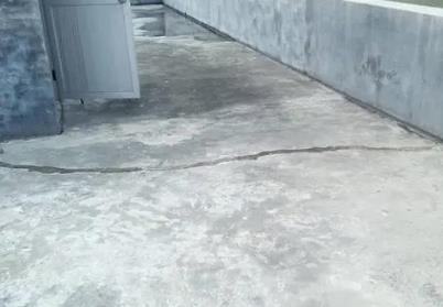 周宁楼顶漏水维修公司分享下如何解决卫生间隐蔽部位漏水的问题?